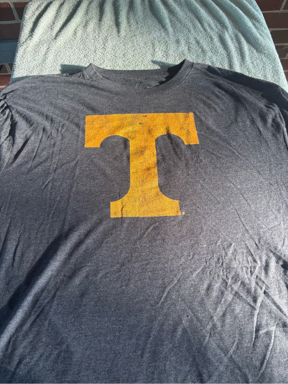 Fanatics Men's Charcoal Tennessee T-Shirt with Large Gold 'T' Graphic
